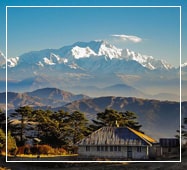 sandakphu phalut trek route