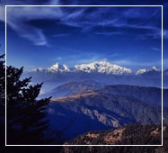 sleeping buddha kanchenjunga sandakphu tour